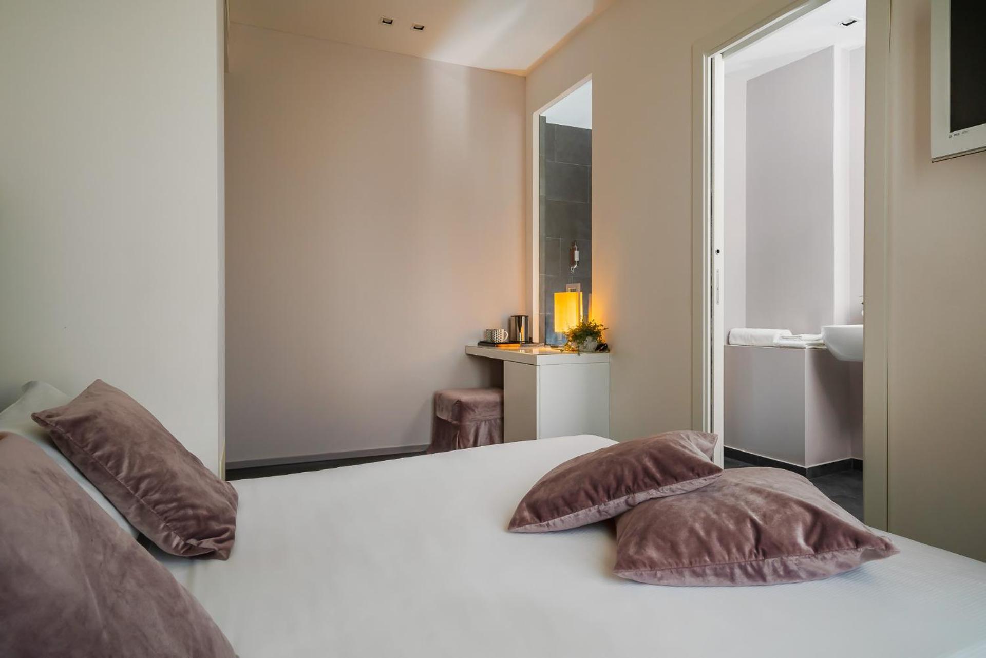 Hotel Ines Каттоліка Екстер'єр фото